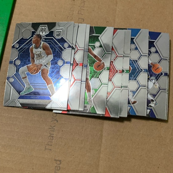LOT OF (55) VARIOUS NBA MOSAIC/SELECT HALO CARDS- ROOKIES & VETS PLUS FREE GIFT - Picture 3 of 4